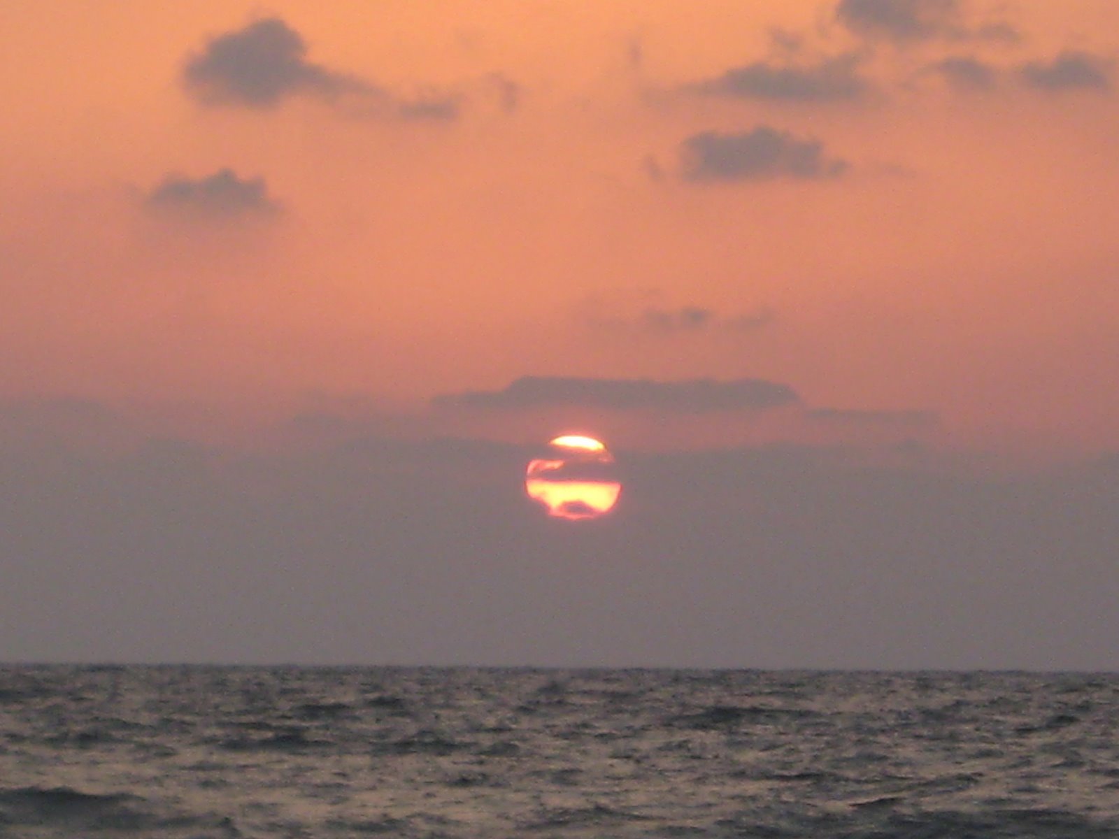 The Colors Behind an End of Summer Sunset